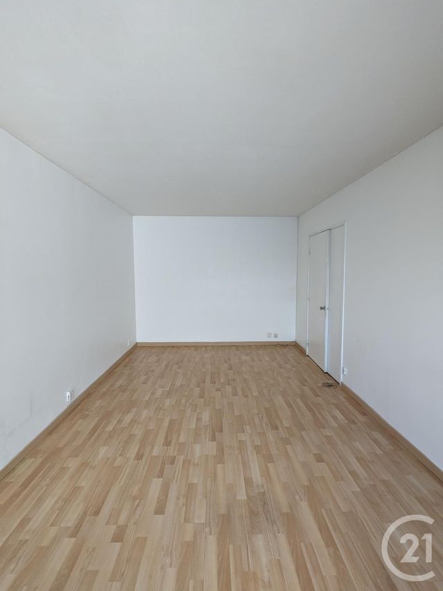 Appartement T2 à louer - 2 pièces - 44,70 m2 - Paris - 75020 - ILE-DE-FRANCE