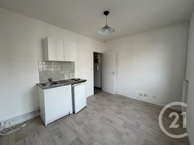 Appartement Studio à louer MONTROUGE